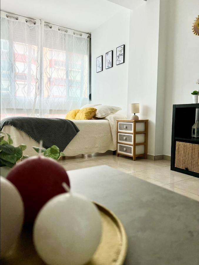 Precioso Estudio Con Piscina, Junto A La Playa Torre Del Mar Esterno foto